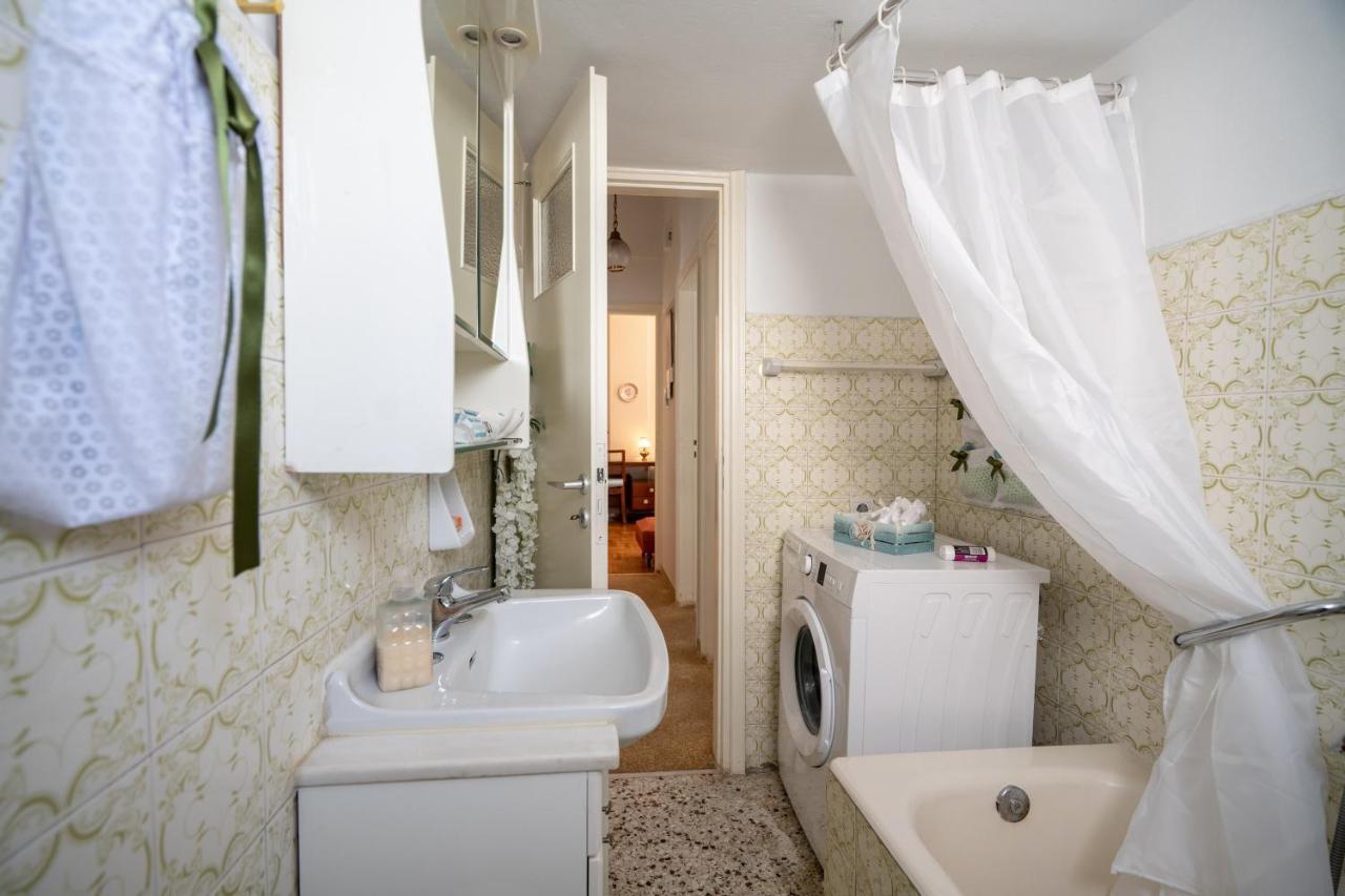 Family Apartment At Kalithea 2 Bedrooms 4 Pers Atenas Exterior foto