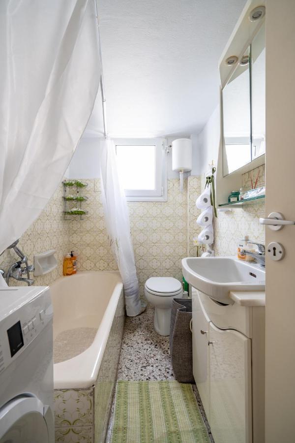Family Apartment At Kalithea 2 Bedrooms 4 Pers Atenas Exterior foto